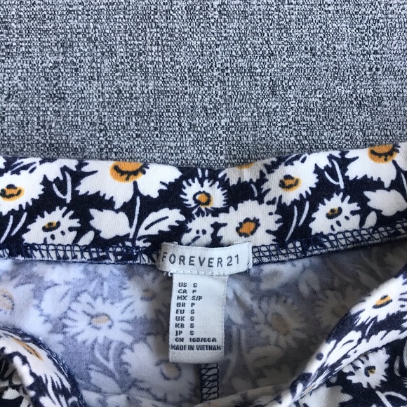 Sunflower Skirt - Picture 2 of 2